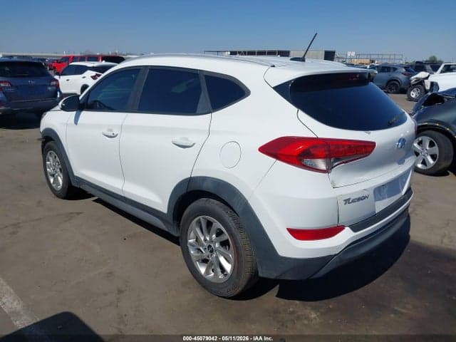 2017 HYUNDAI TUCSON SE 3