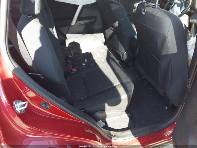 2017 TOYOTA RAV4 LE 8