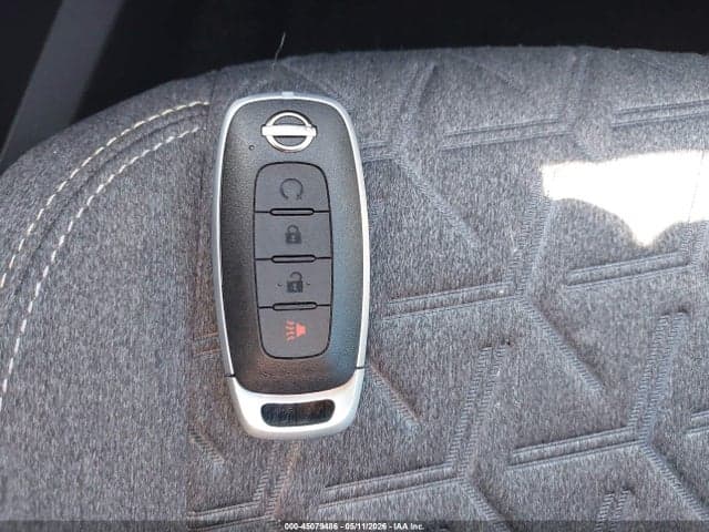 2025 NISSAN KICKS SV INTELLIGENT AWD 11