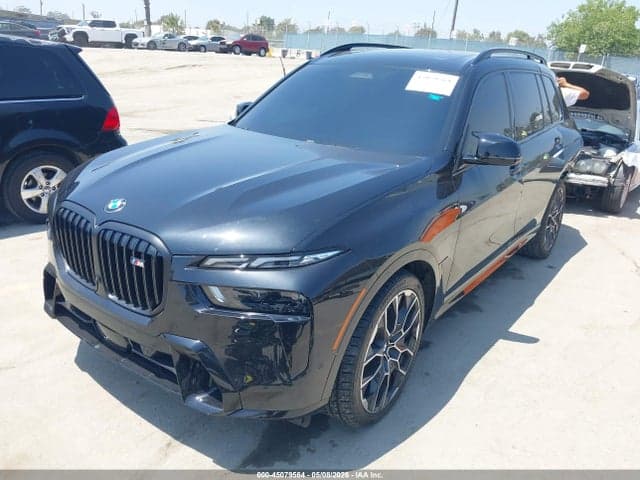 2025 BMW X7 M60I 2