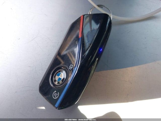 2025 BMW X7 M60I 11