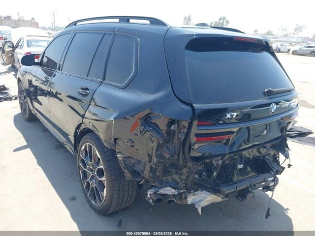 2025 BMW X7 M60I 3