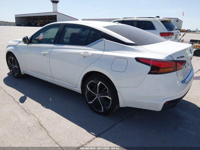 2023 NISSAN ALTIMA SR INTELLIGENT AWD 3