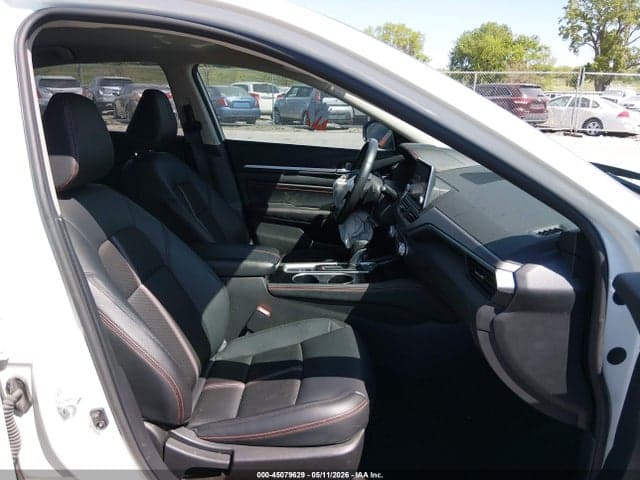 2023 NISSAN ALTIMA SR INTELLIGENT AWD 5