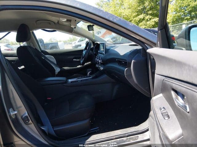 2023 NISSAN SENTRA SV XTRONIC CVT 5