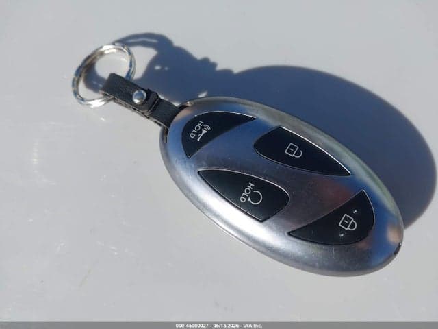 2025 HYUNDAI KONA SE 11