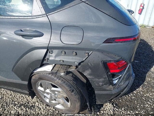 2025 HYUNDAI KONA SE 6