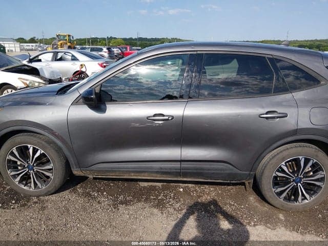 2021 FORD ESCAPE SE 14