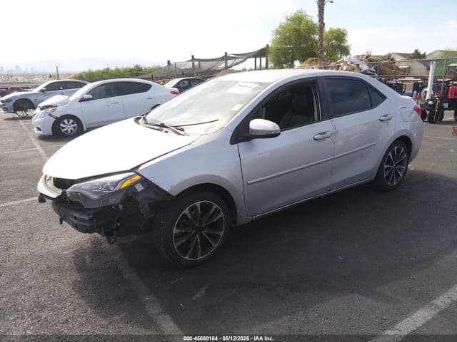 2018 TOYOTA COROLLA SE 2