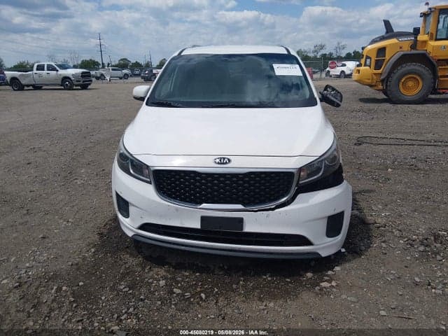 2017 KIA SEDONA LX 12