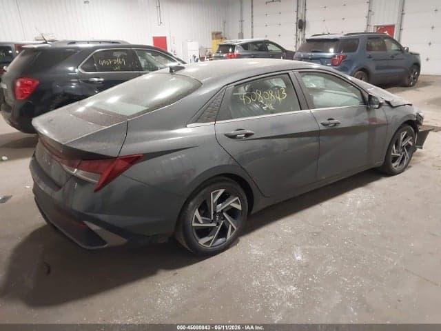 2024 HYUNDAI ELANTRA SEL 4
