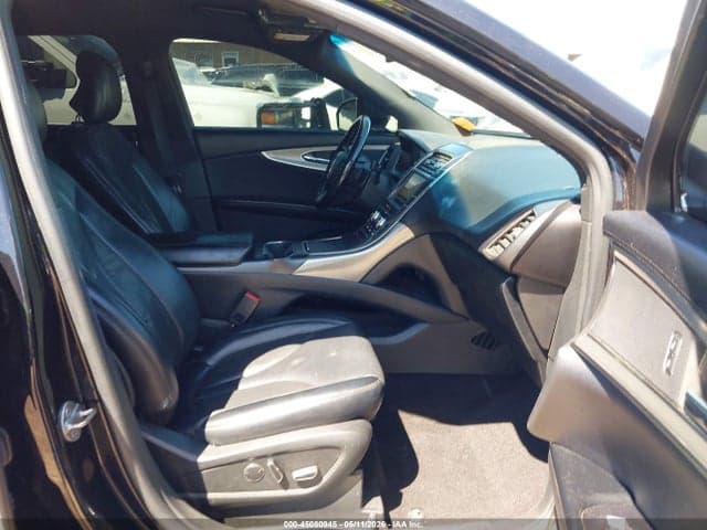 2019 LINCOLN NAUTILUS SELECT 5