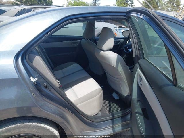 2017 TOYOTA COROLLA LE 8
