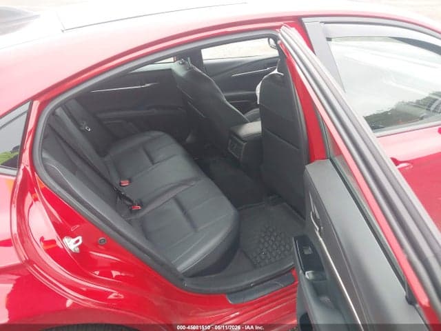 2025 TOYOTA CAMRY XSE 9