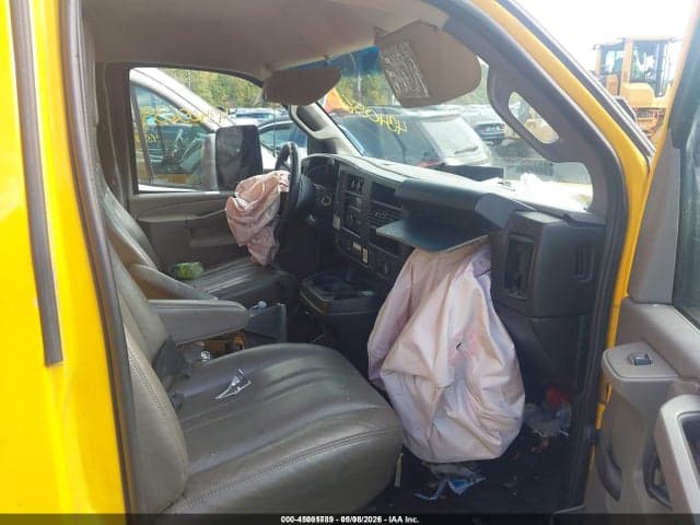 2018 GMC SAVANA CUTAWAY WORK VAN 6