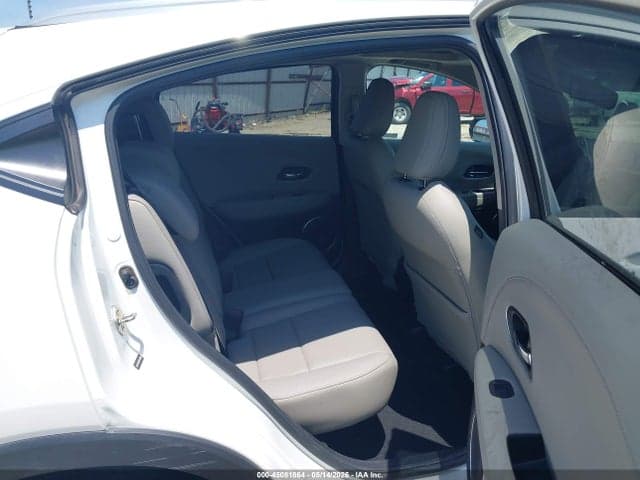 2019 HONDA HR-V EX-L 8