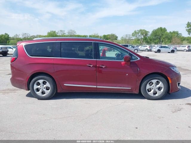 2017 CHRYSLER PACIFICA TOURING-L PLUS 13