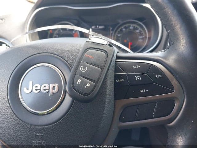 2019 JEEP CHEROKEE LATITUDE PLUS 4X4 11