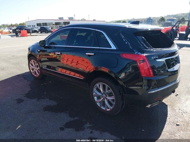 2017 CADILLAC XT5 LUXURY 3