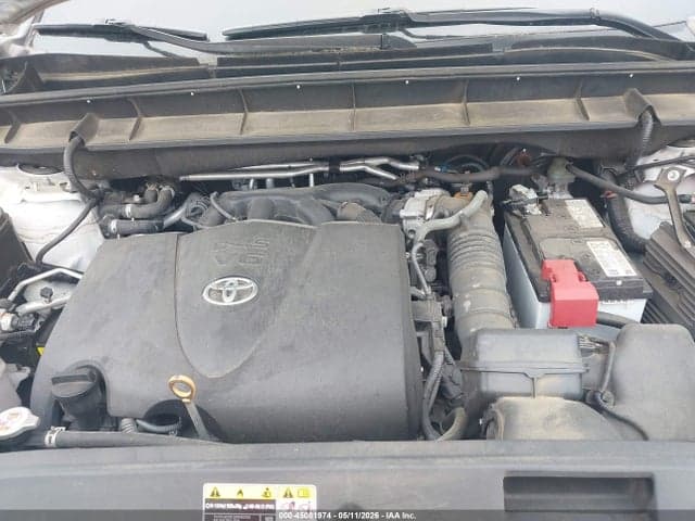 2021 TOYOTA HIGHLANDER XLE 10