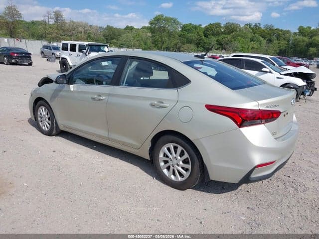 2020 HYUNDAI ACCENT SEL 3