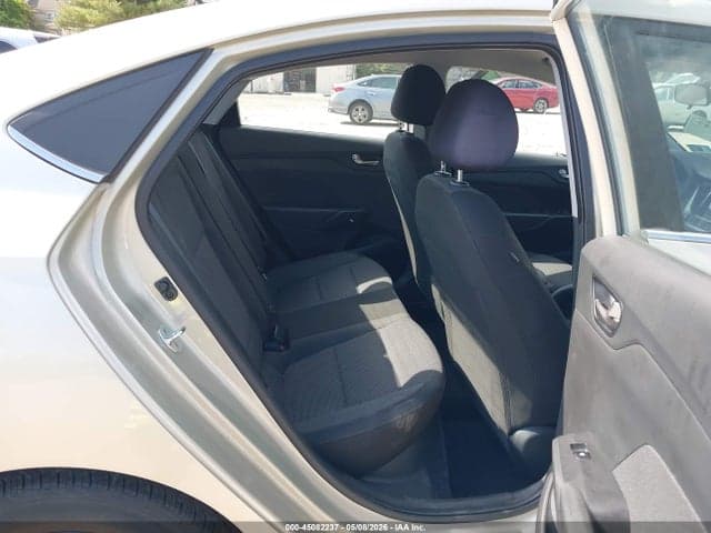 2020 HYUNDAI ACCENT SEL 8