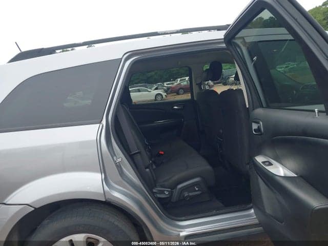 2017 DODGE JOURNEY SE 8