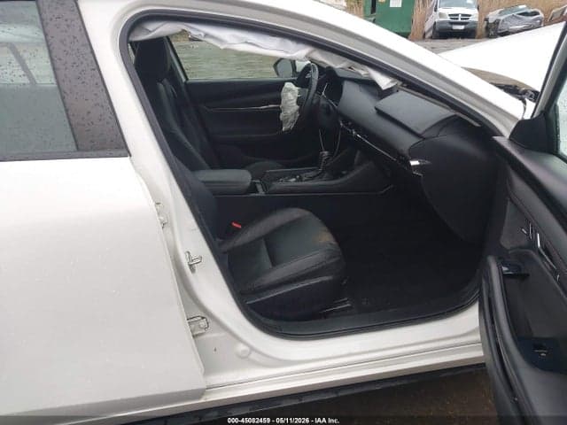 2020 MAZDA MAZDA3 PREFERRED PACKAGE 5