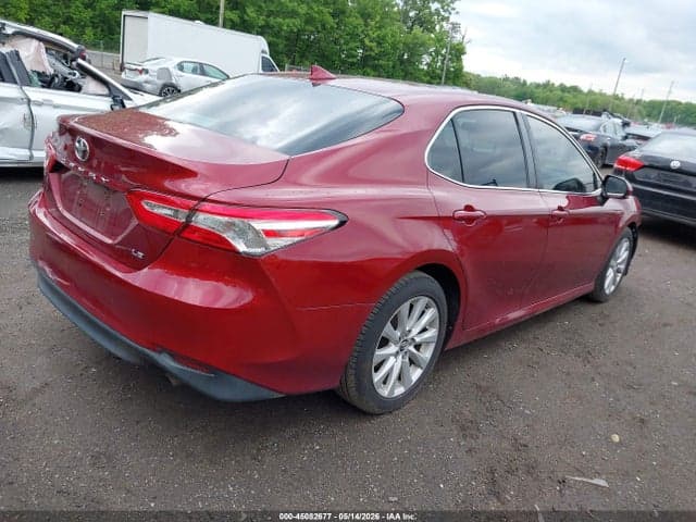2019 TOYOTA CAMRY LE 4