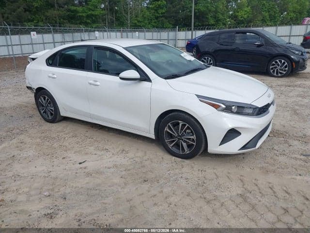 2024 KIA FORTE LXS 1
