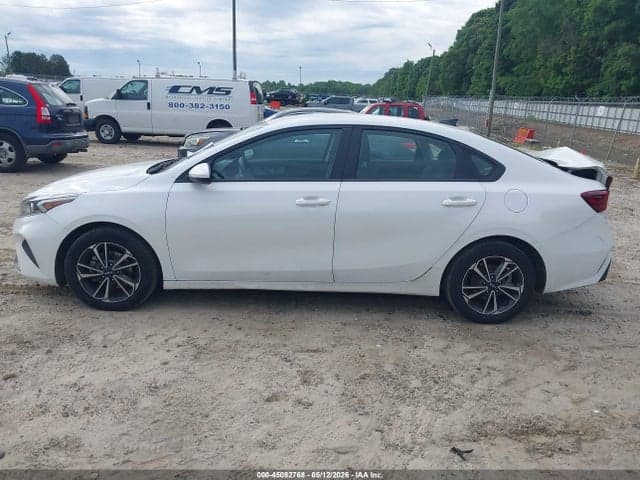 2024 KIA FORTE LXS 14