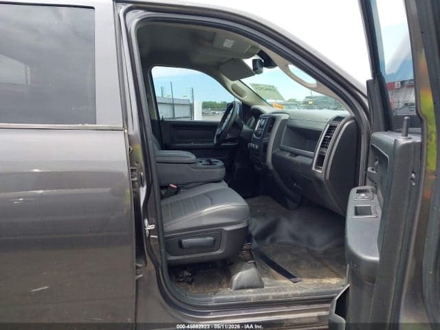 2018 RAM 1500 TRADESMAN 4X2 6'4 BOX 5