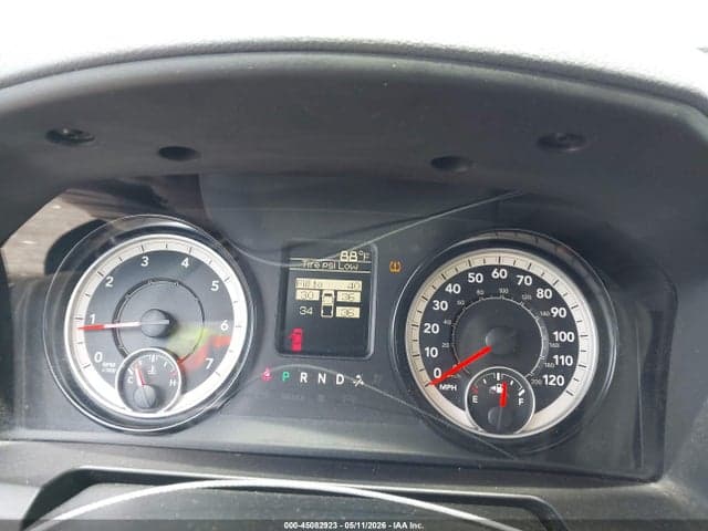 2018 RAM 1500 TRADESMAN 4X2 6'4 BOX 7