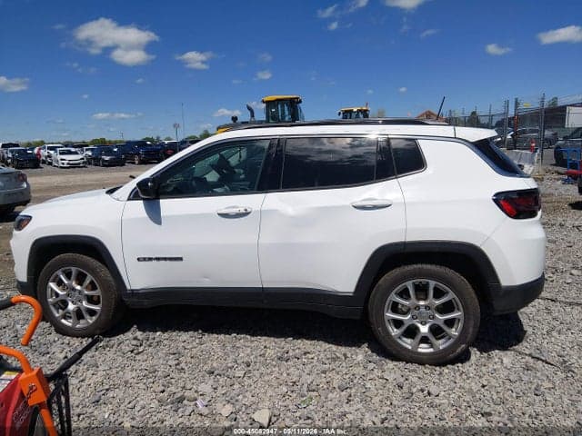 2022 JEEP COMPASS LATITUDE LUX 4X4 15