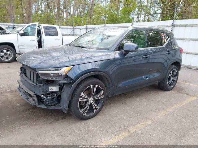 2020 VOLVO XC40 T5 INSCRIPTION 2