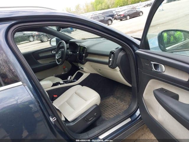 2020 VOLVO XC40 T5 INSCRIPTION 5