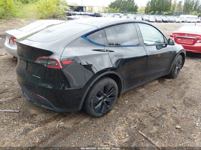 2025 TESLA MODEL Y LONG RANGE DUAL MOTOR ALL-WHEEL DRIVE 4