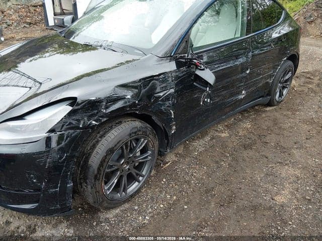2025 TESLA MODEL Y LONG RANGE DUAL MOTOR ALL-WHEEL DRIVE 6