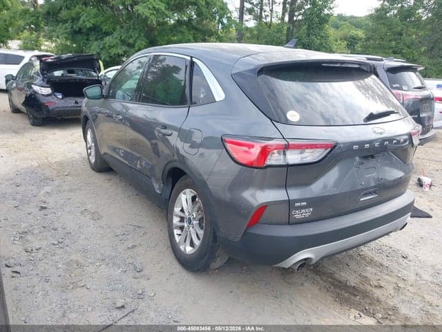 2022 FORD ESCAPE SE 3