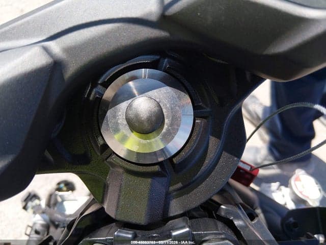 2025 KAWASAKI EX650 R 7