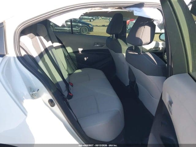 2020 TOYOTA COROLLA LE 8