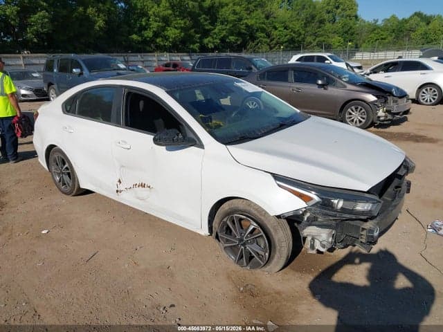2022 KIA FORTE LXS 1