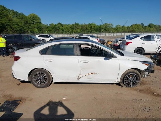 2022 KIA FORTE LXS 13