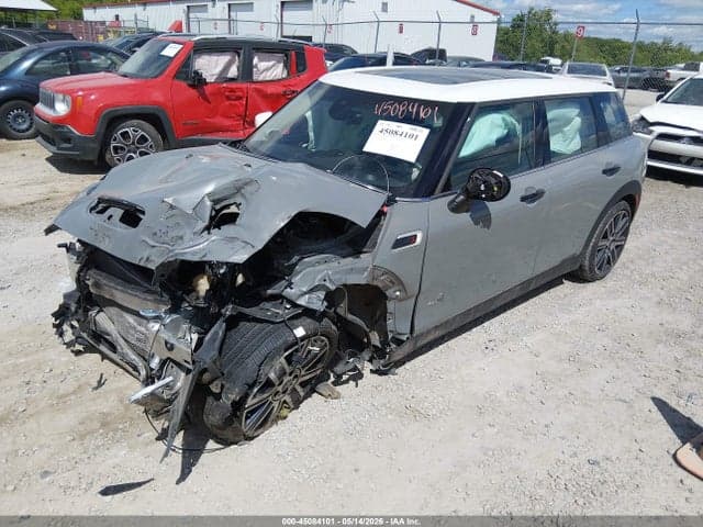 2022 MINI CLUBMAN COOPER 2