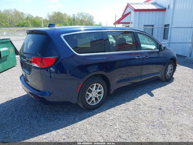 2020 CHRYSLER VOYAGER LX 4