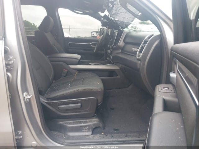 2025 RAM 1500 BIG HORN CREW CAB 4X4 6'4 BOX 5