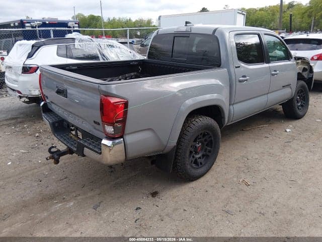 2021 TOYOTA TACOMA SR5 V6 4