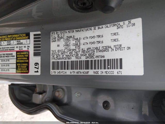 2021 TOYOTA TACOMA SR5 V6 9