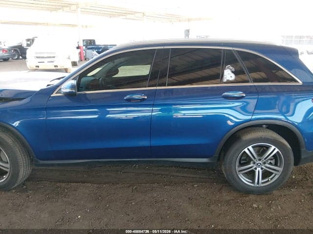 2022 MERCEDES-BENZ GLC 300 SUV 15