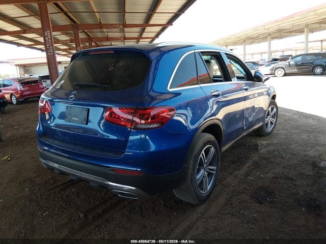 2022 MERCEDES-BENZ GLC 300 SUV 4